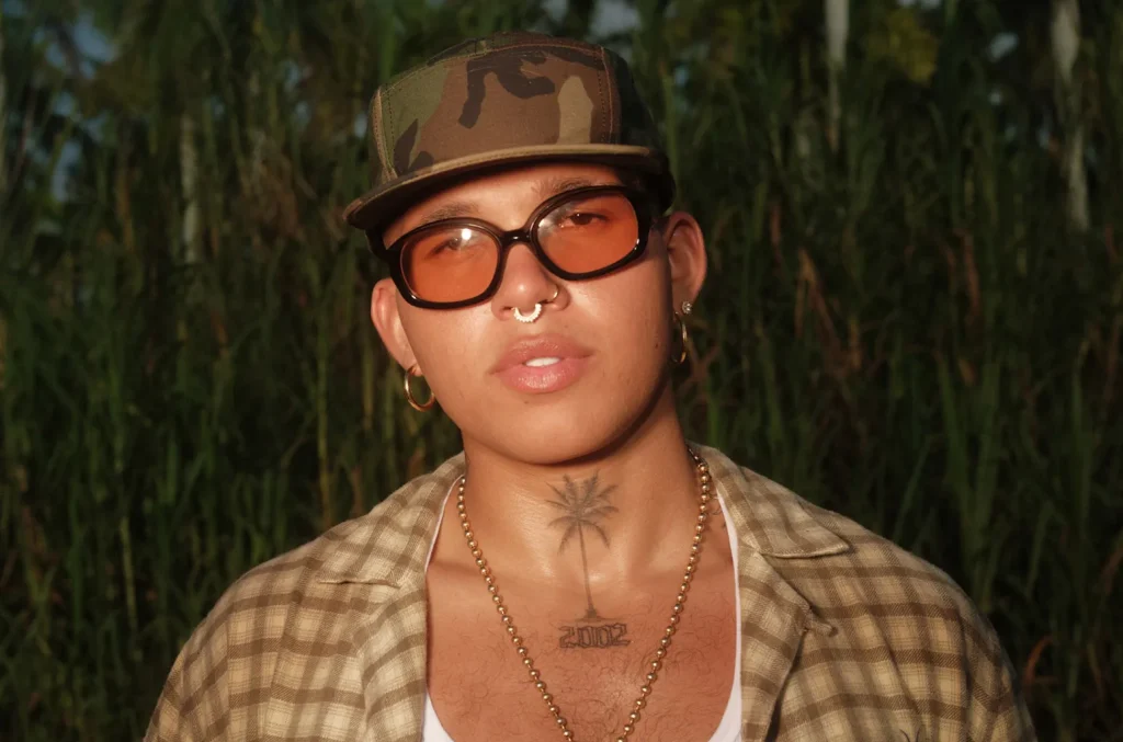 Cantante de la canción "sobelove"