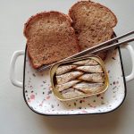 ayuno de sardinas, dieta sardinas, tendencia salud riesgosa, mito nutrición, riesgos ayunar
