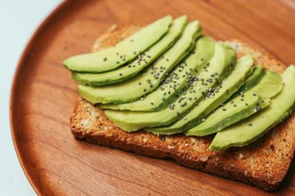 tostada de aguacate