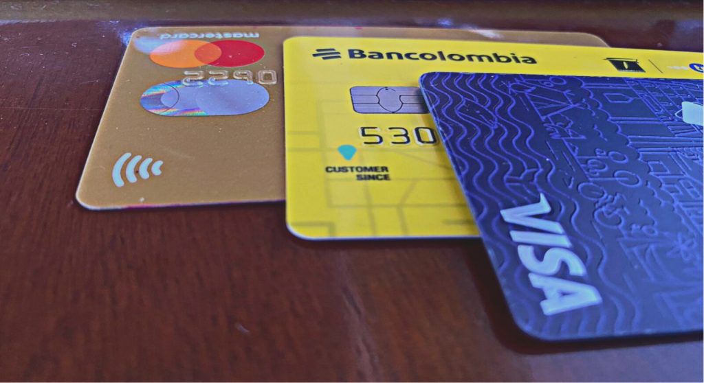 tarjetas bancos colombia