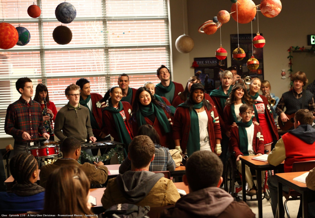 4. Glee – “A Very Glee Christmas”