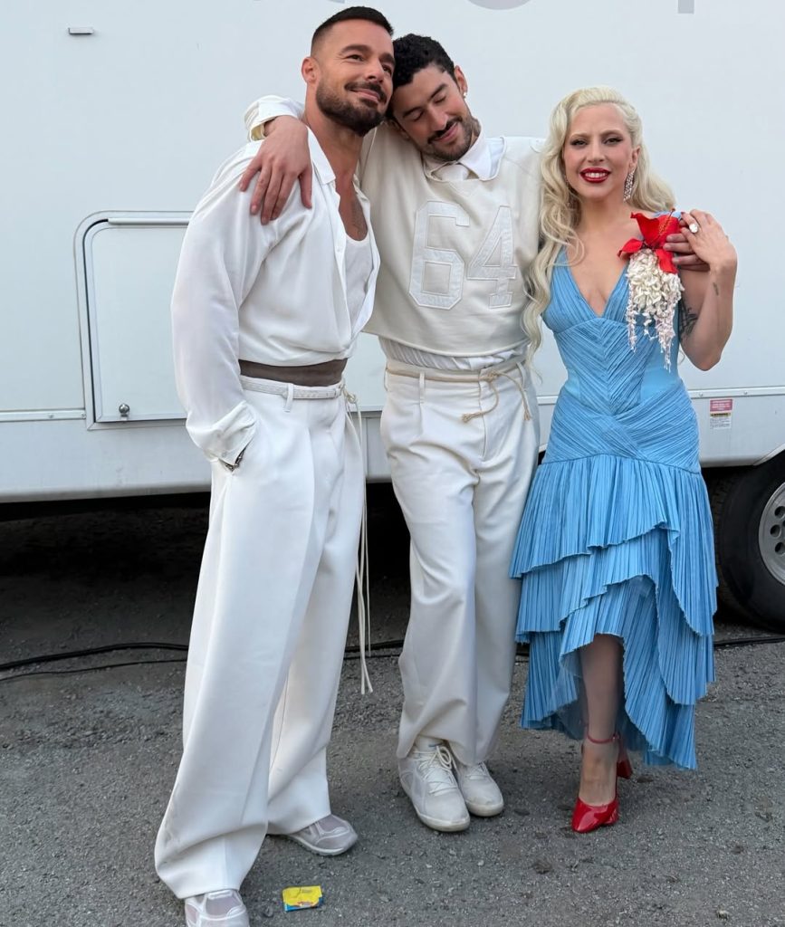 Ricky Martin es un cantante puertorriqueño reconocido mundialmente por su aporte a la música latina. 