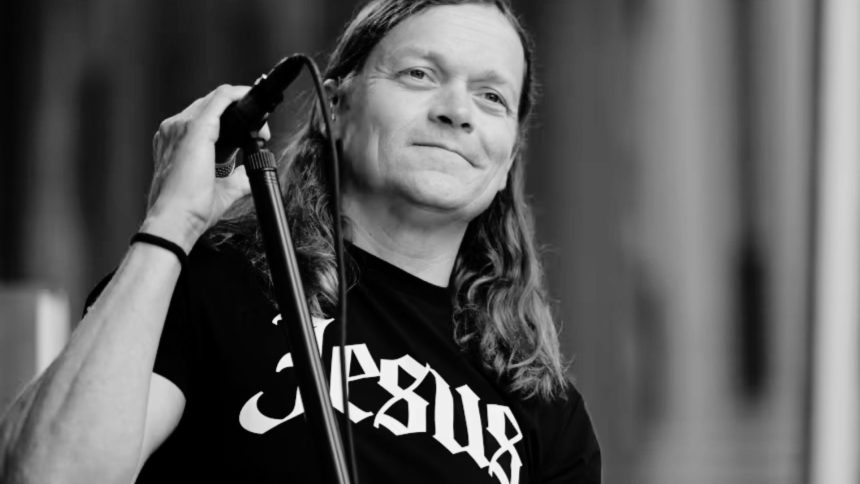 Brad Arnold muerte