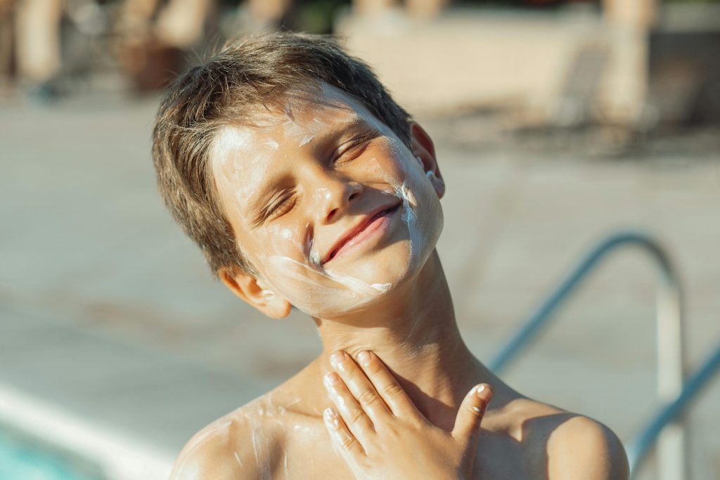 Niños bloqueador solar
