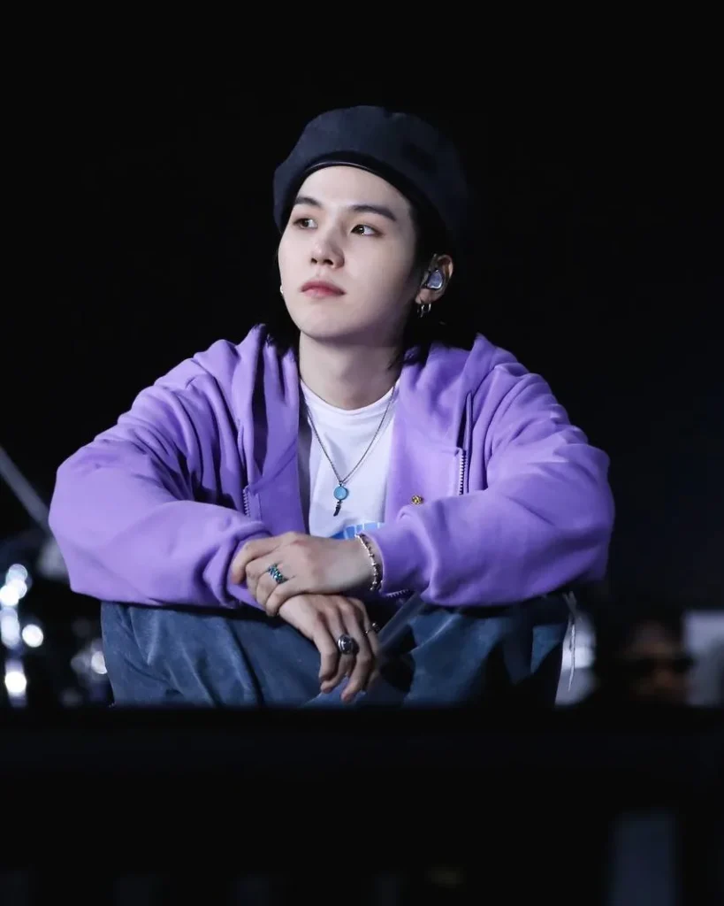 Suga, cuyo nombre real es Min Yoon-gi - FOTO ig@agustd