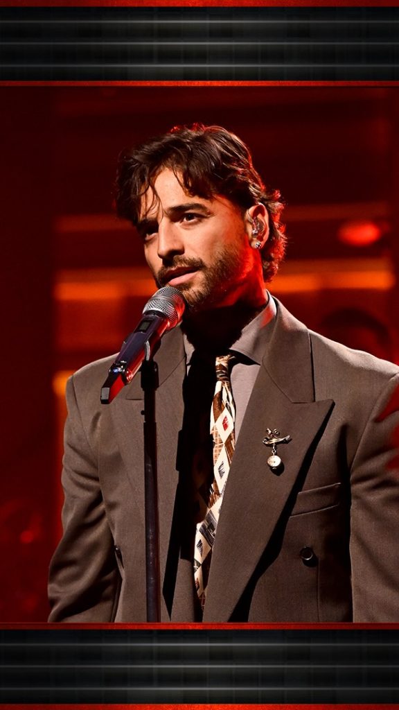 nuevo look de Maluma