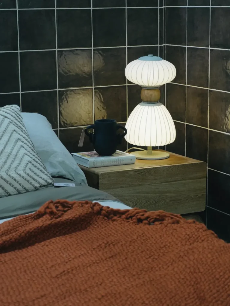 Habitación con azulejos