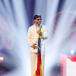 nuevo look de Maluma