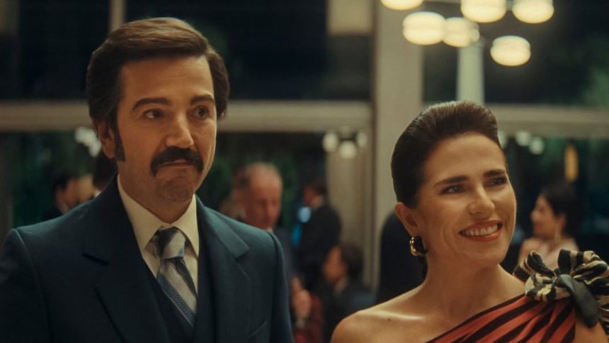 Diego Luna y Karla Souza
