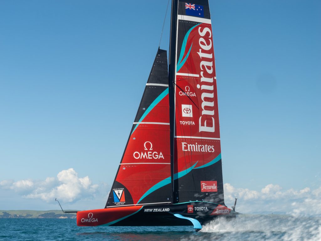 Emirates Team New Zealand y OMEGA