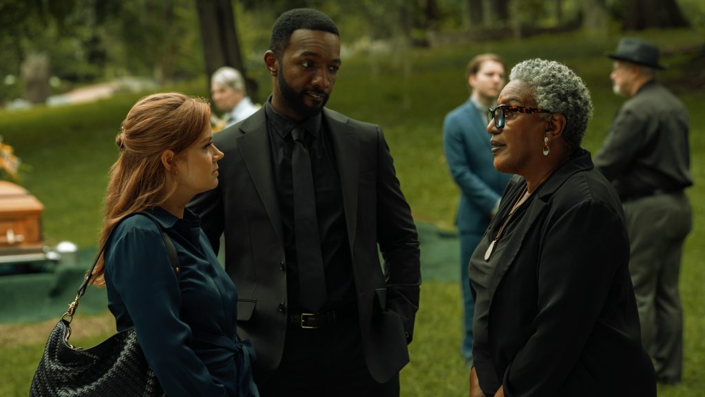 Amy Adams, Jamie Hector y CCH Pounder 