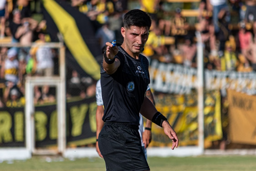 Arbitro futbol