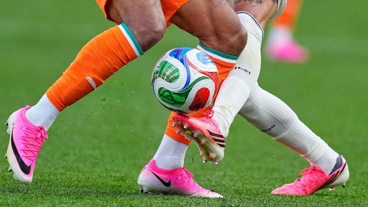 zapatillas rosadas Mundial 2026