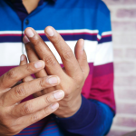 cuidado de uñas para hombres