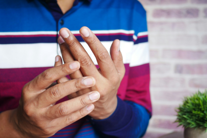 cuidado de uñas para hombres